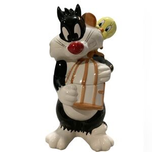 Vintage 1993 looney toons Sylvester and tweety ceramic cookie jar